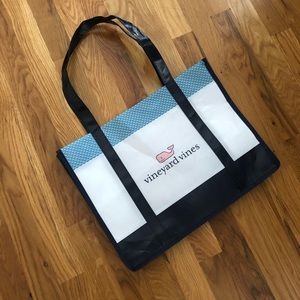 Vineyard Vines Reusable Bag / Tote